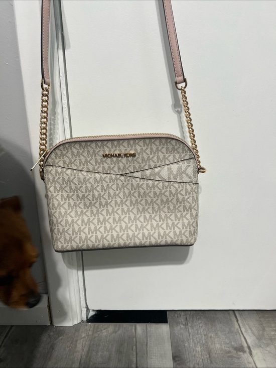 Michael Kors Handbags - Michael Kors Beige Signature Canvas Crossbody with Pink Trim